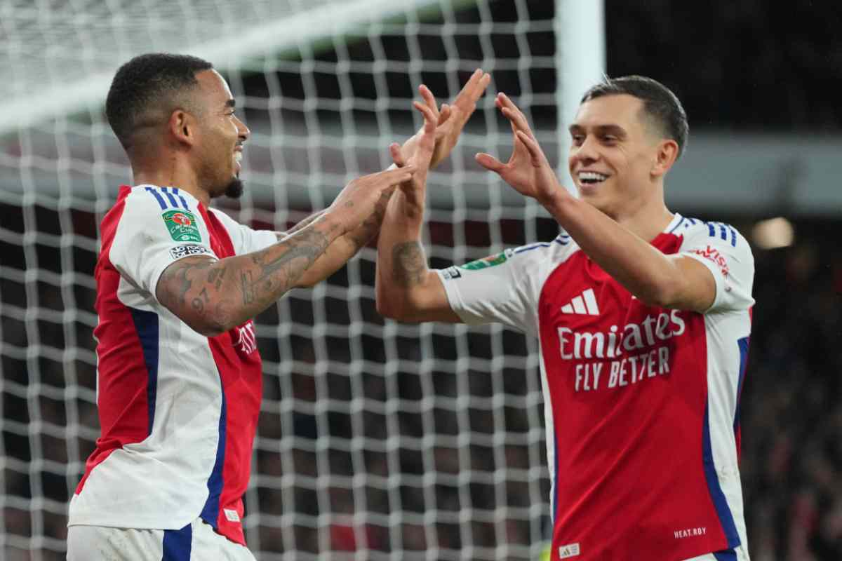 Arsenal esultanza