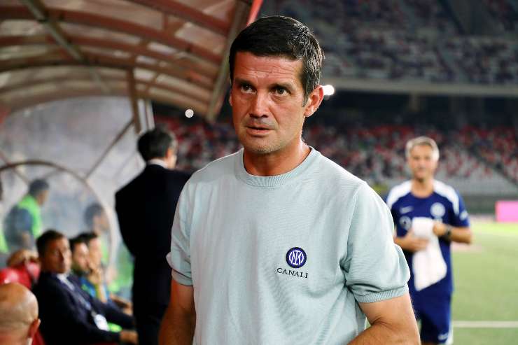 Chivu in panchina