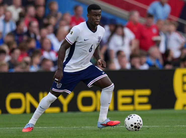 Guehi durante una partita